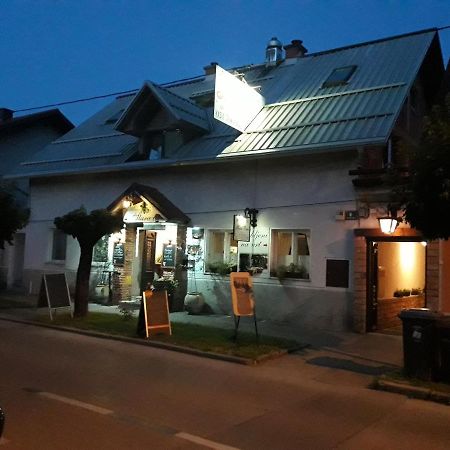 Hostel Piero Ljubljana Kültér fotó