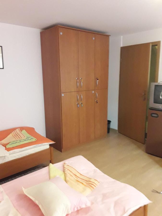 Hostel Piero Ljubljana Kültér fotó